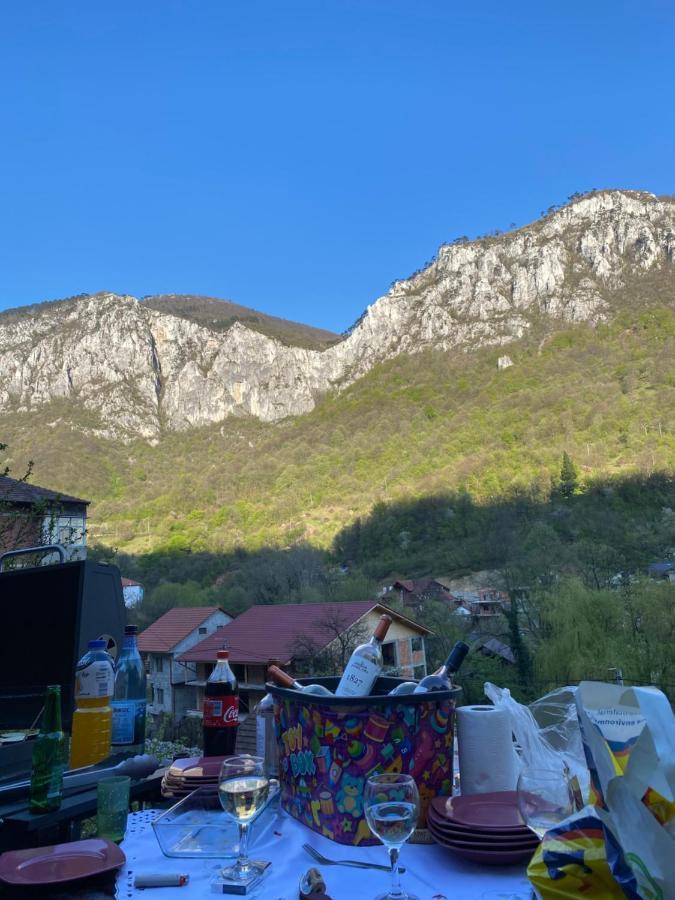 Hotel Gasthaus Vld Băile Herculane Zewnętrze zdjęcie